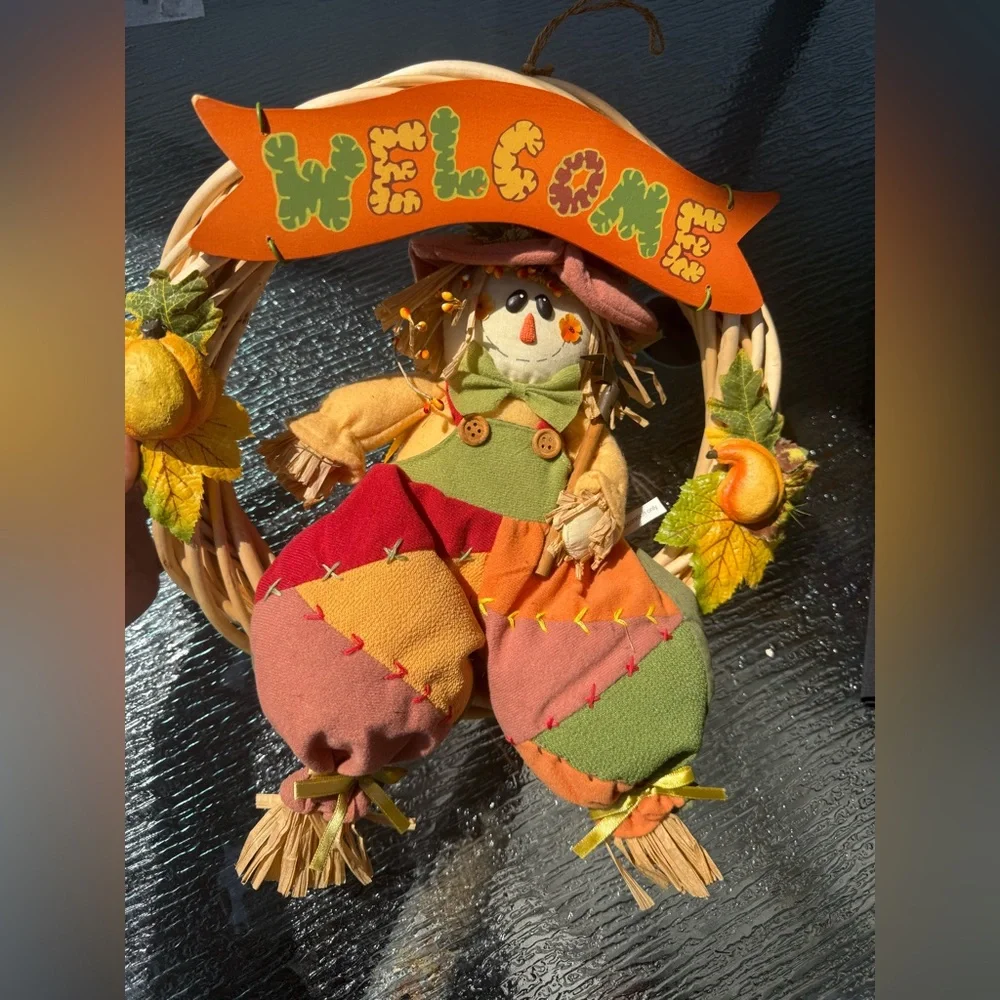 Colorful Patchwork Scarecrow Welcome Wreath GUC